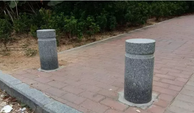 湖北芝麻白擋車石